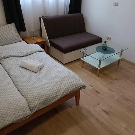 Aura Apartament *
